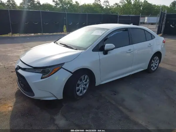 5YFEPMAE5MP163371 2021 TOYOTA COROLLA - Image 2