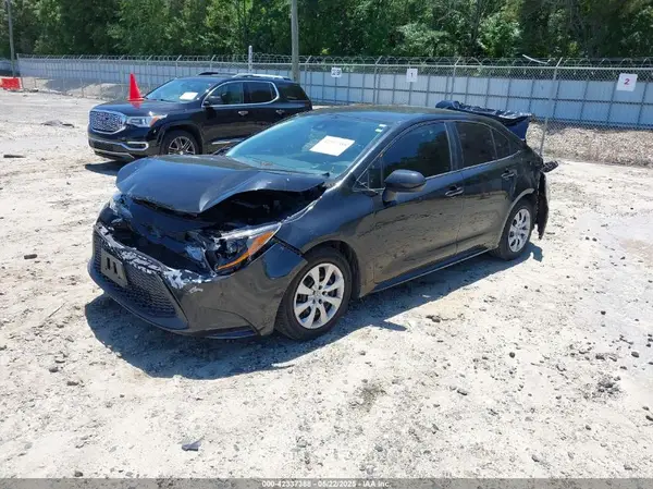 5YFEPMAE5MP174063 2021 TOYOTA COROLLA - Image 2