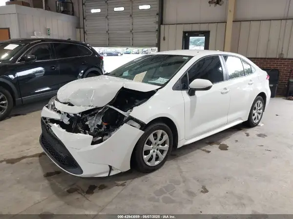 5YFEPMAE5MP174922 2021 TOYOTA COROLLA - Image 2