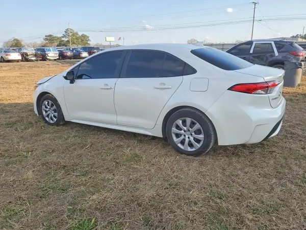 5YFEPMAE5MP177495 2021 TOYOTA COROLLA - Image 2