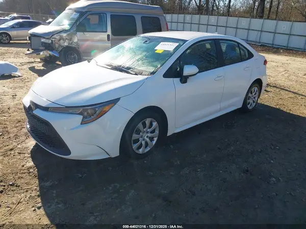 5YFEPMAE5MP187248 2021 TOYOTA COROLLA - Image 2