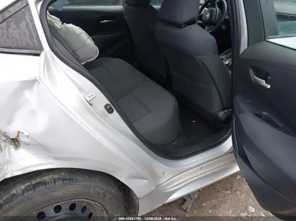 5YFEPMAE5MP190246 2021 TOYOTA COROLLA - Image 8