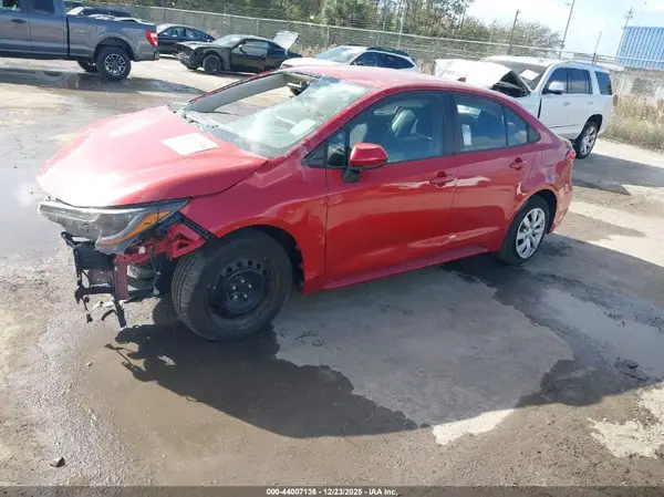 5YFEPMAE5MP201990 2021 TOYOTA COROLLA - Image 2