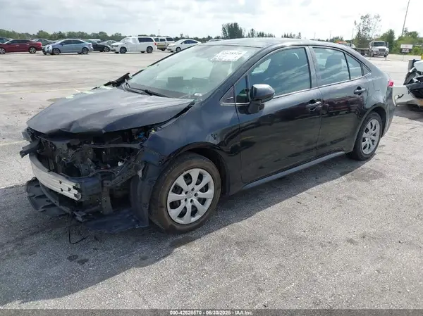 5YFEPMAE5MP203674 2021 TOYOTA COROLLA - Image 2