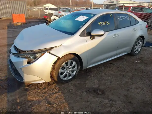 5YFEPMAE5MP209037 2021 TOYOTA COROLLA - Image 2