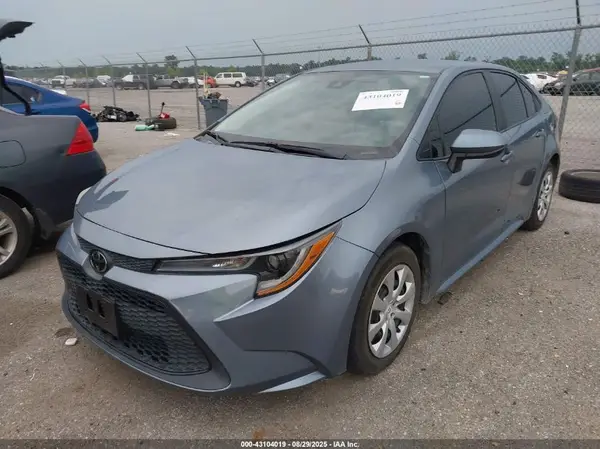 5YFEPMAE5MP210236 2021 TOYOTA COROLLA - Image 2