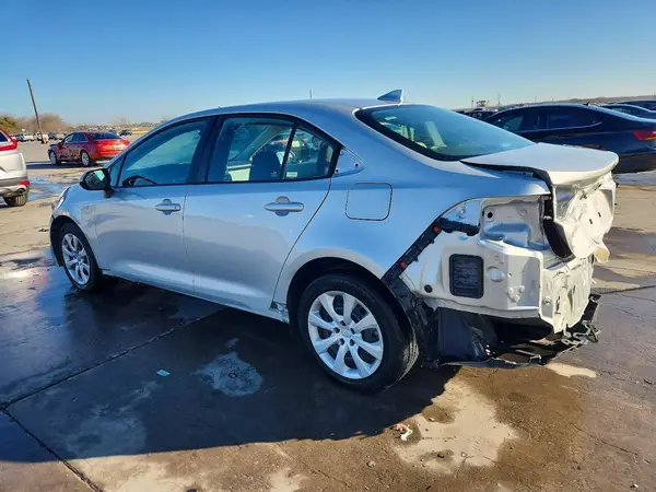 5YFEPMAE5MP216585 2021 TOYOTA COROLLA - Image 2