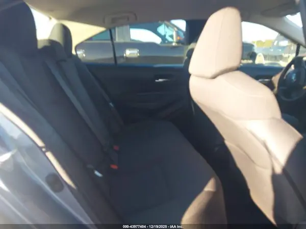 5YFEPMAE5MP217025 2021 TOYOTA COROLLA - Image 8