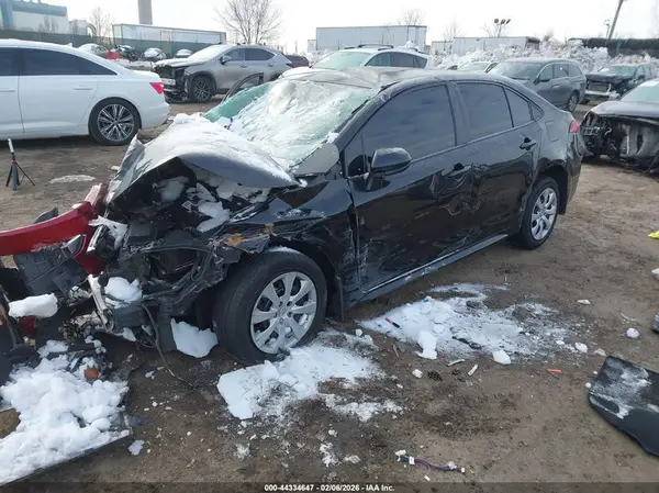 5YFEPMAE5MP225271 2021 TOYOTA COROLLA - Image 2