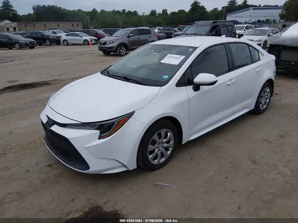 5YFEPMAE5MP232737 2021 TOYOTA COROLLA - Image 2