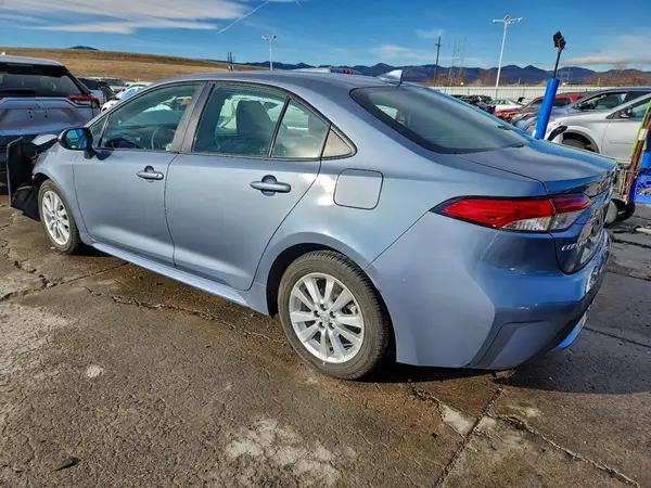 5YFEPMAE5MP233144 2021 TOYOTA COROLLA - Image 2