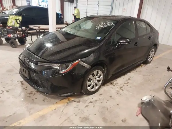 5YFEPMAE5MP234231 2021 TOYOTA COROLLA - Image 2