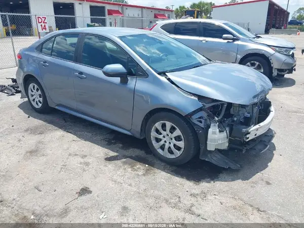 5YFEPMAE5MP241261 2021 TOYOTA COROLLA - Image 1