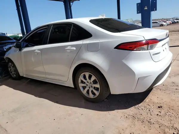 5YFEPMAE5MP243561 2021 TOYOTA COROLLA - Image 2