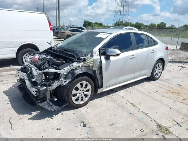 5YFEPMAE5MP244855 2021 TOYOTA COROLLA - Image 2