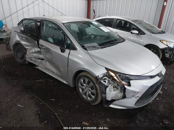 5YFEPMAE5MP248355 2021 TOYOTA COROLLA - Image 1