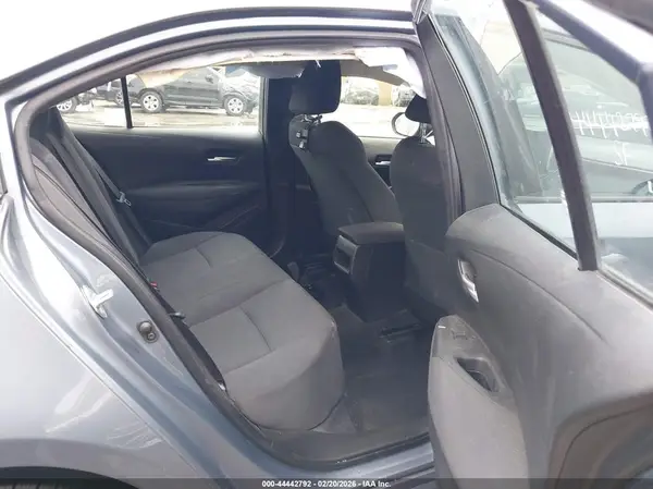 5YFEPMAE5MP250252 2021 TOYOTA COROLLA - Image 8