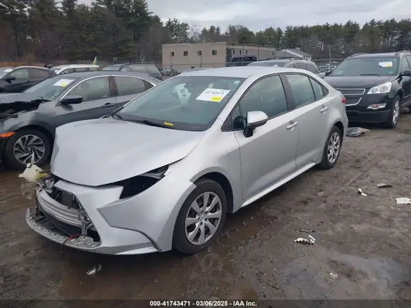 5YFEPMAE5MP256309 2021 TOYOTA COROLLA - Image 2
