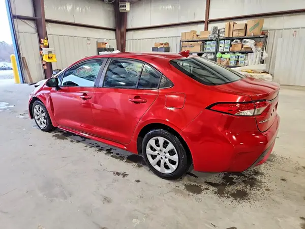 5YFEPMAE5MP257993 2021 TOYOTA COROLLA - Image 2
