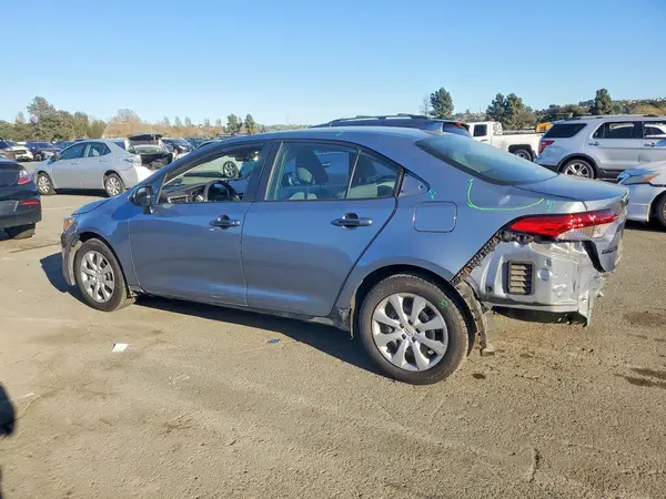 5YFEPMAE5MP261266 2021 TOYOTA COROLLA - Image 2