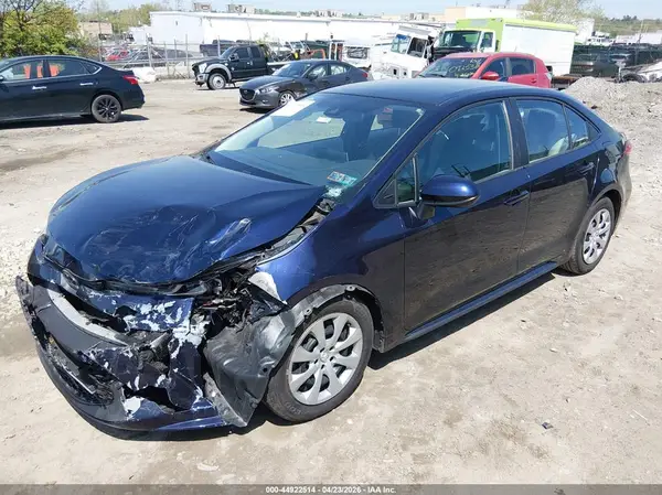 5YFEPMAE5MP267715 2021 TOYOTA COROLLA - Image 2