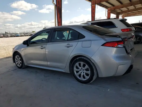 5YFEPMAE5MP268704 2021 TOYOTA COROLLA - Image 2