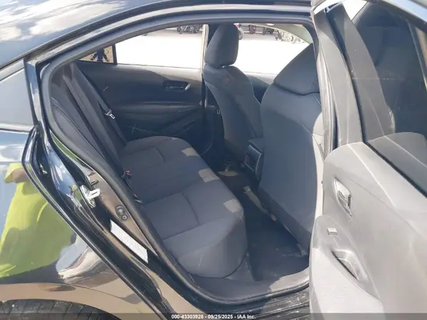 5YFEPMAE5NP272060 2022 TOYOTA COROLLA - Image 8