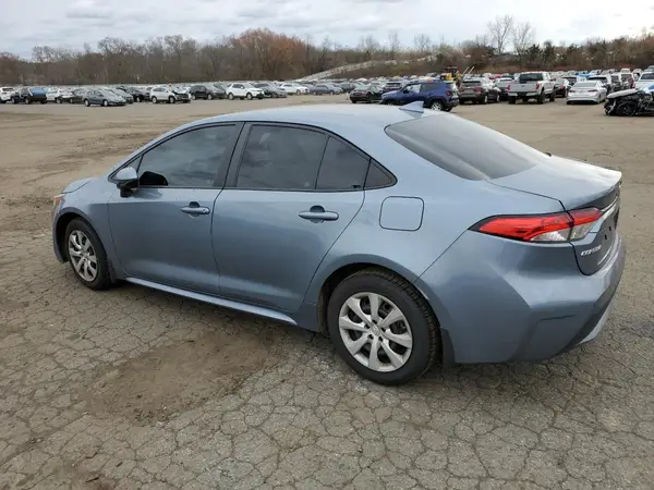 5YFEPMAE5NP275380 2022 TOYOTA COROLLA - Image 2