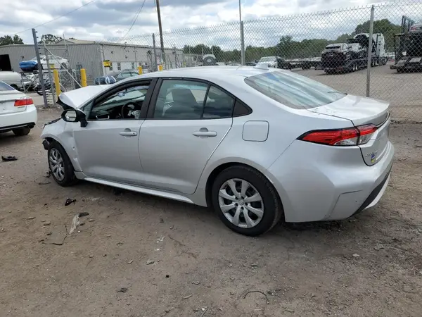 5YFEPMAE5NP275928 2022 TOYOTA COROLLA - Image 2
