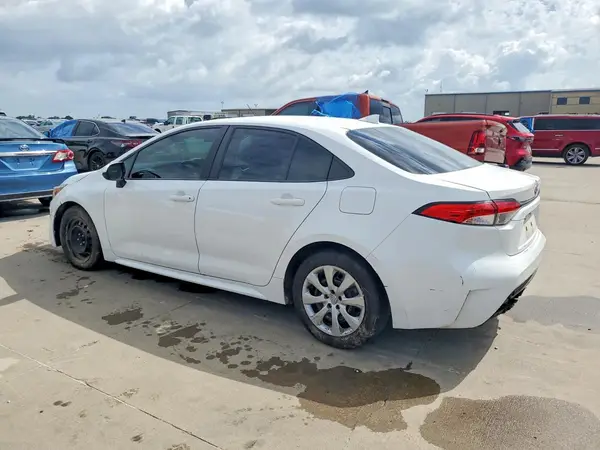 5YFEPMAE5NP279137 2022 TOYOTA COROLLA - Image 2