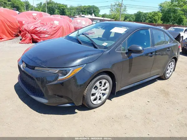 5YFEPMAE5NP280840 2022 TOYOTA COROLLA - Image 2