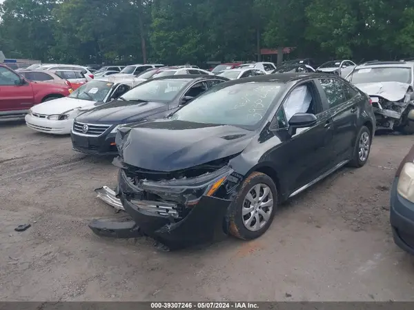 5YFEPMAE5NP282930 2022 TOYOTA COROLLA - Image 2