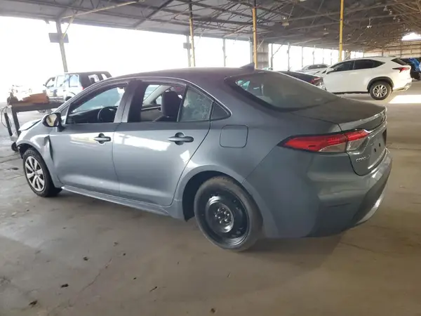 5YFEPMAE5NP301315 2022 TOYOTA COROLLA - Image 2