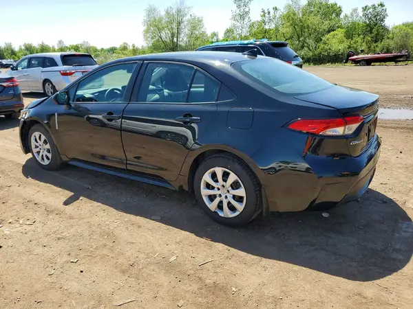 5YFEPMAE5NP302335 2022 TOYOTA COROLLA - Image 2