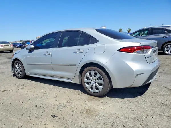5YFEPMAE5NP304067 2022 TOYOTA COROLLA - Image 2