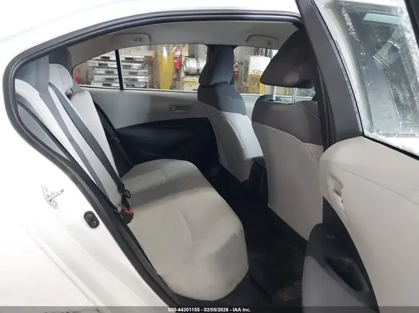 5YFEPMAE5NP304618 2022 TOYOTA COROLLA - Image 8