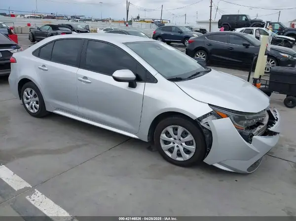 5YFEPMAE5NP305378 2022 TOYOTA COROLLA - Image 1