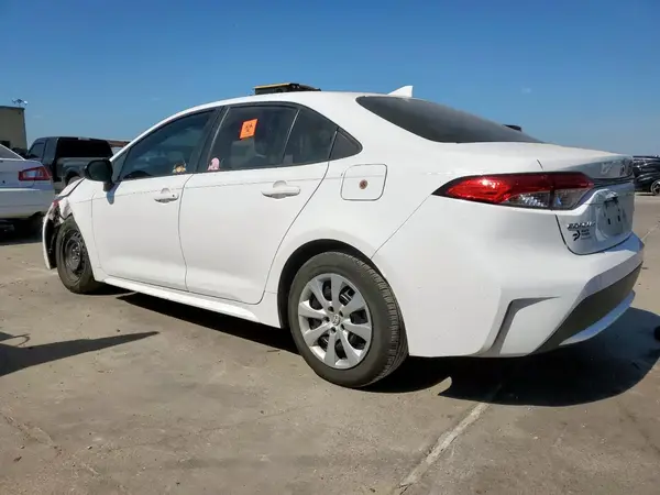 5YFEPMAE5NP305784 2022 TOYOTA COROLLA - Image 2