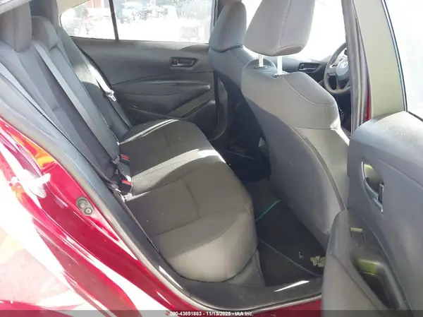 5YFEPMAE5NP308409 2022 TOYOTA COROLLA - Image 8