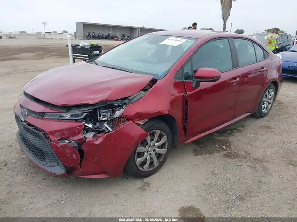 5YFEPMAE5NP309561 2022 TOYOTA COROLLA - Image 2