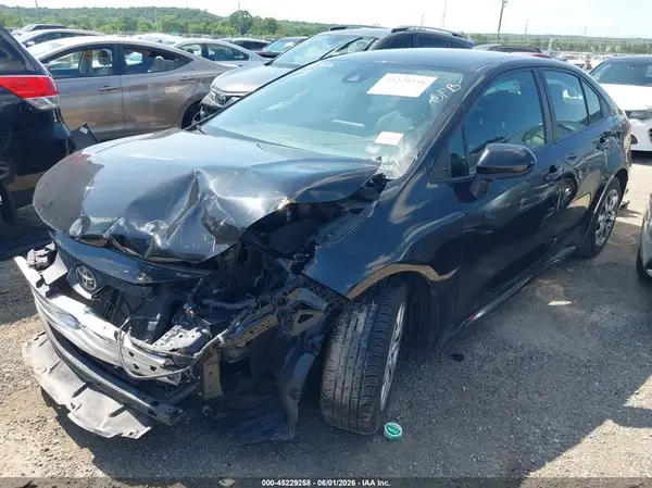5YFEPMAE5NP312167 2022 TOYOTA COROLLA - Image 2