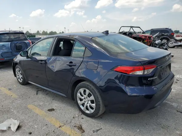 5YFEPMAE5NP317191 2022 TOYOTA COROLLA - Image 2