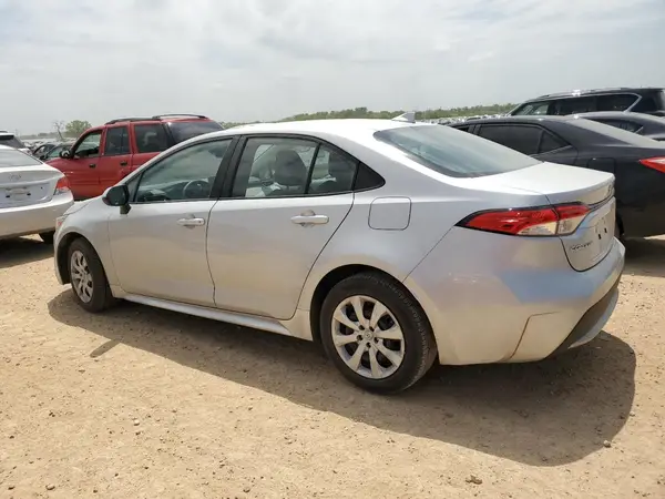 5YFEPMAE5NP317725 2022 TOYOTA COROLLA - Image 2