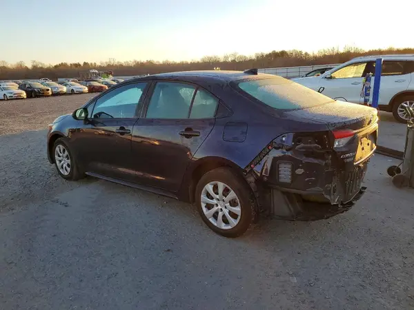 5YFEPMAE5NP318809 2022 TOYOTA COROLLA - Image 2