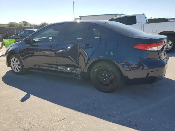 5YFEPMAE5NP321743 2022 TOYOTA COROLLA - Image 2