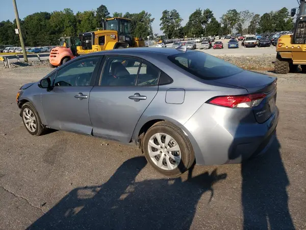 5YFEPMAE5NP324979 2022 TOYOTA COROLLA - Image 2