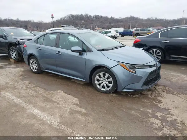 5YFEPMAE5NP329583 2022 TOYOTA COROLLA - Image 1