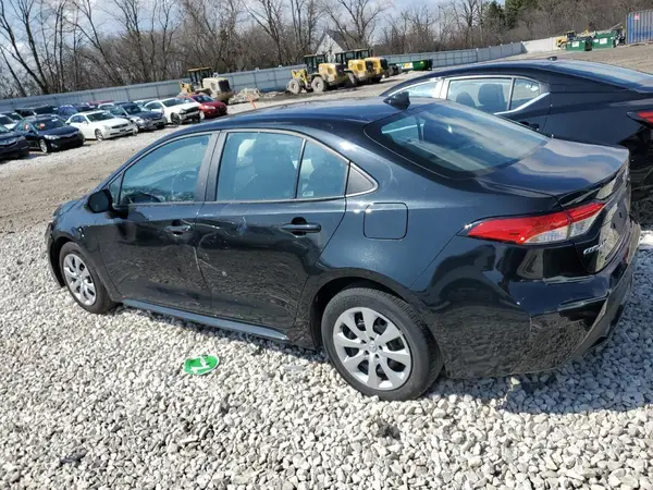 5YFEPMAE5NP330541 2022 TOYOTA COROLLA - Image 2