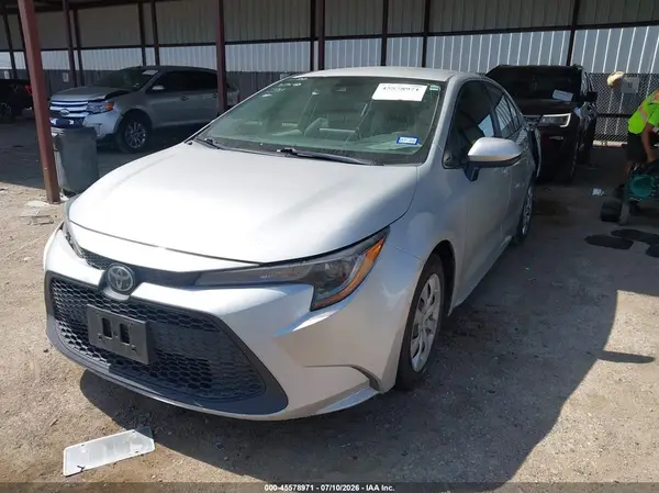 5YFEPMAE5NP337781 2022 TOYOTA COROLLA - Image 2