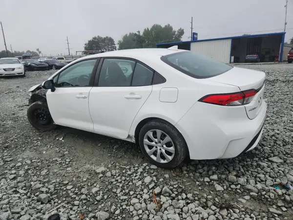 5YFEPMAE5NP338462 2022 TOYOTA COROLLA - Image 2